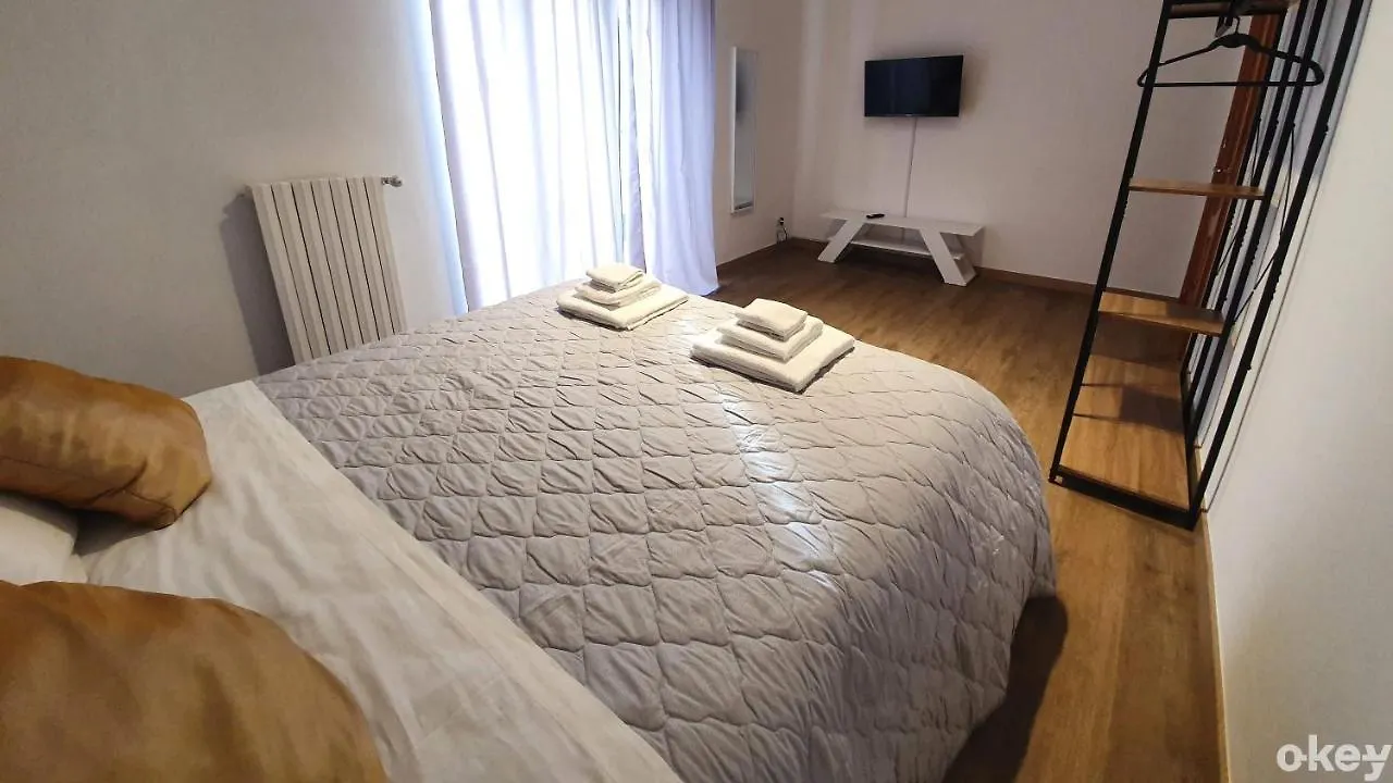 公寓 Twin Room Apulia Accommodation - Bari Policlinico