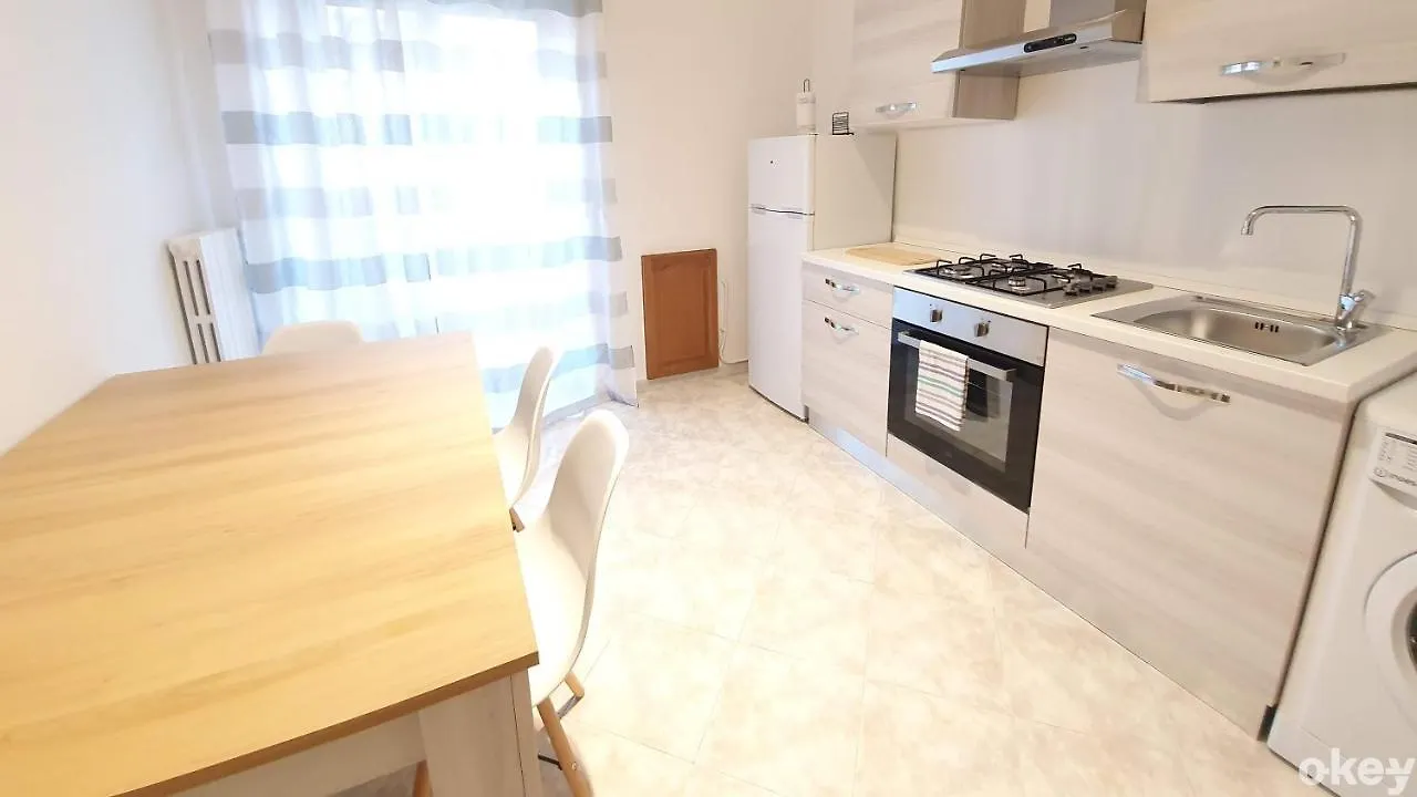 Twin Room Apulia Accommodation - Bari Policlinico 0*,